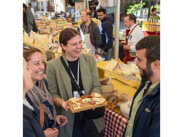Rome Food & Wine Tour: 15 tastings in Trastevere & charming spots