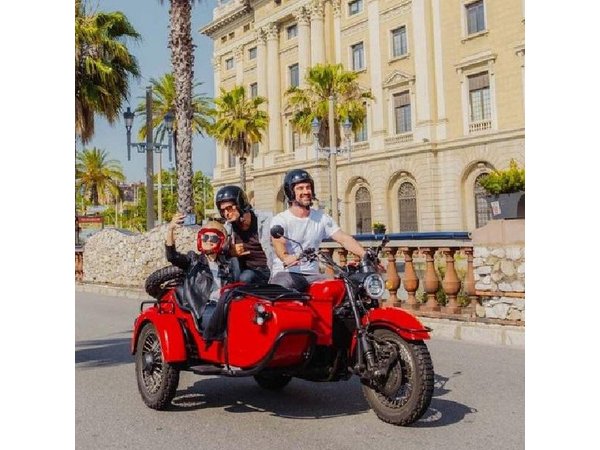 Full-Day Barcelona Tour by Sidecar Motorcycle