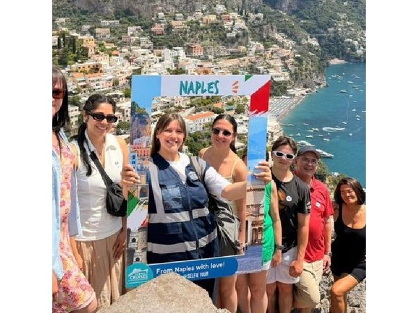 From Naples small group Sorrento Positano & Amalfi with boat tour