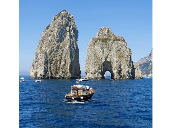 Capri Boat & Land Tour from Sorrento with Limoncello Tasting