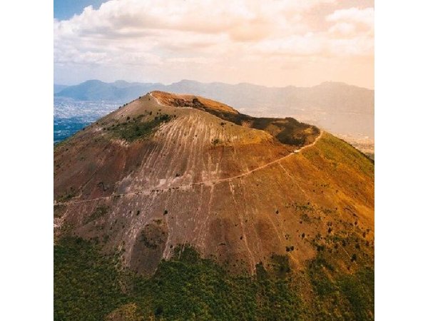 Private Tour of Pompeii, Herculaneum and Vesuvius from Naples