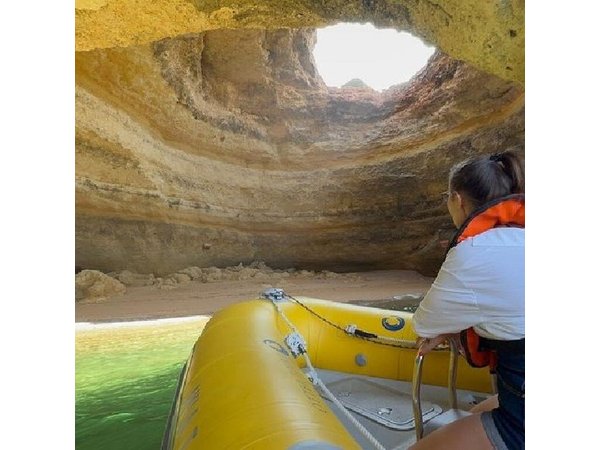Benagil Caves Small-Group Boat Tour from Portimão
