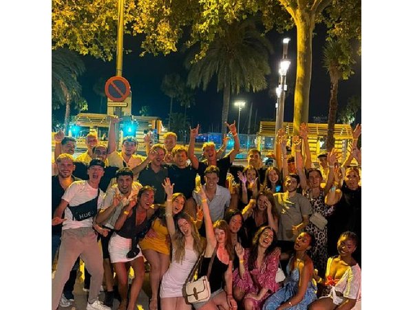 Barcelona Pub Crawl by KING -The Best Party tour & VIP Club Entry