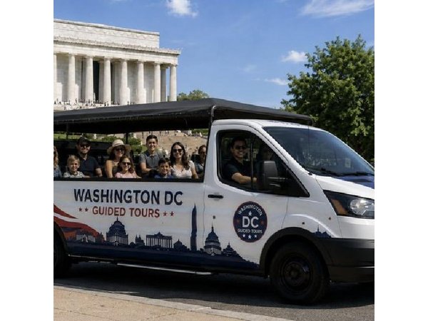Washington DC Monuments Extended Guided Open-Air Cruiser Tour