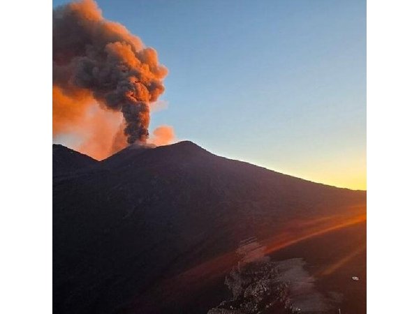 Sunset Mount Etna Tour from Taormina