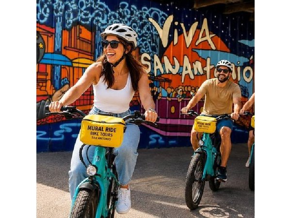 San Antonio E-Bike Tour: Murals, Street Art and Hidden Gems