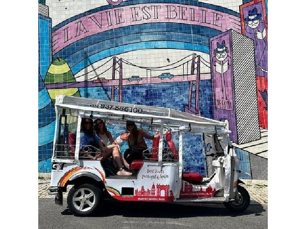 4h Private Tuk-Tuk Tour: The Complete Lisbon Experience