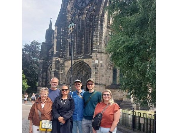 Private Tour: Half-Day City Highlights Glasgow Walking Tour