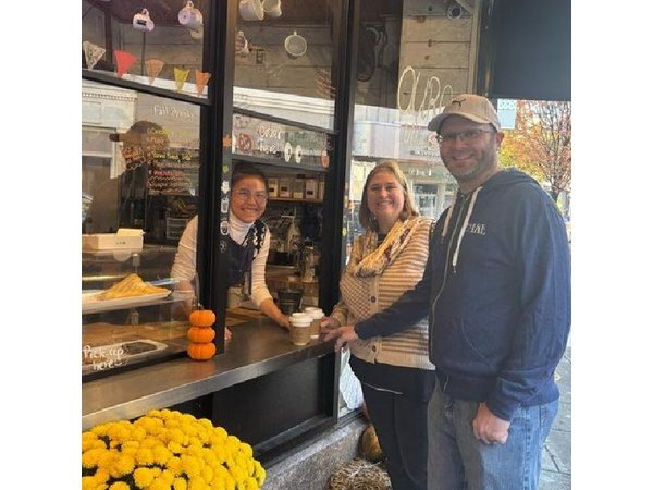 Historic Lancaster Walking Tour with Breakfast