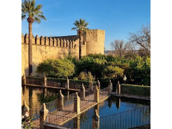 Jewish Quartier & Alcazar from Cordoba official tour