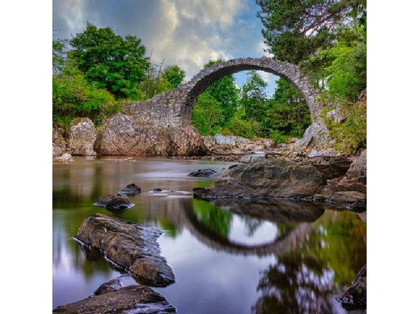 Edinburgh: Loch Ness, Inverness & The Highlands - 2 Day Tour