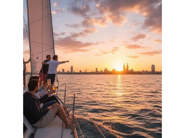 Sunset shared Sailing Excursion in Barcelona