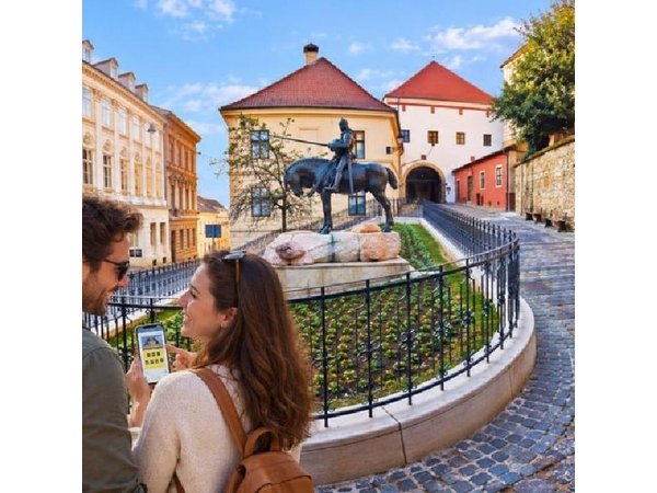 Zagreb Scavenger Hunt & Highlights Self-Guided Walking Tour