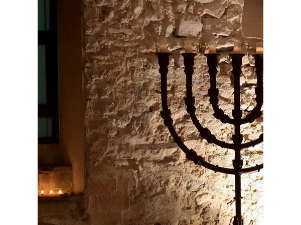 Jewish Quarter of Barcelona Private Tour with Hotel Pick-up