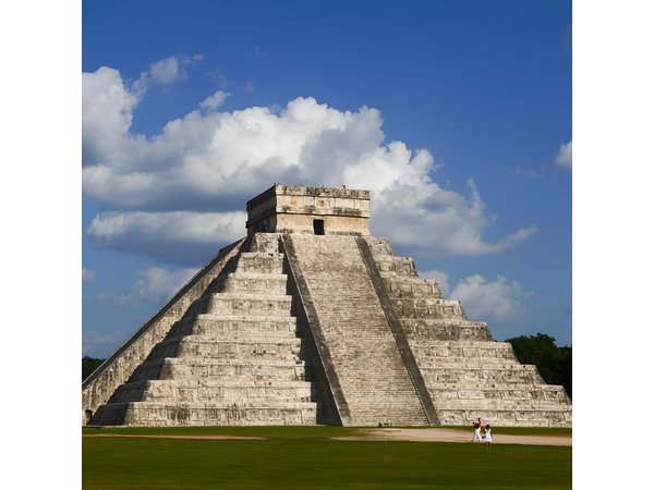 Chichen Itzá, Cenote Ik Kil, Valladolid Premium Small Group