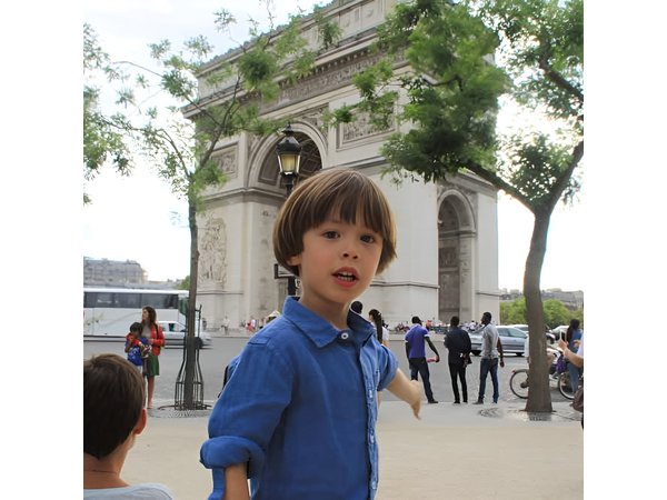 Paris Private Day Tour & Seine Cruise for Kids and Families