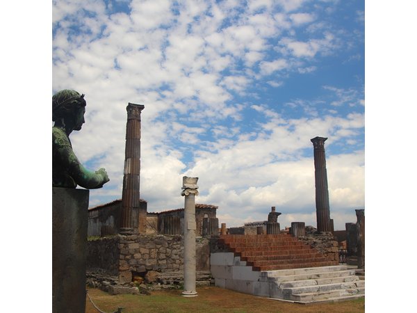Day Trip to Pompeii Ruins from Rome