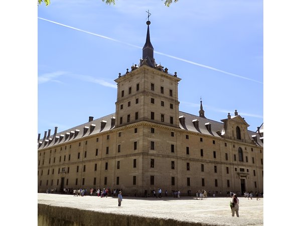 Private Tour El Escorial and The Valley of the Fallen from Madrid