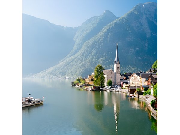 Guided Hallstatt Day Trip from Vienna (incl. Boat)