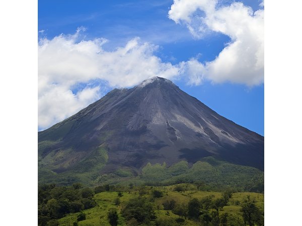 9-Day Best of Northwest Costa Rica from San Jose: Arenal Volcano National Park, Monteverde Cloud Forest and Guanacaste