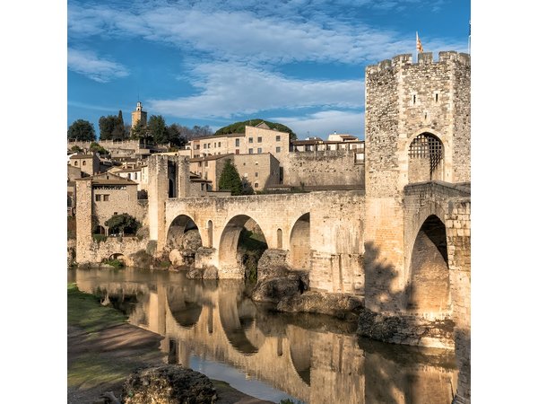 Medieval Villages & La Garrotxa Volcanic Zone Hiking. Small Group Tour
