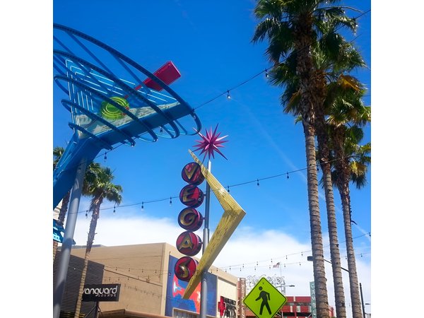 Las Vegas Downtown & Fremont Street - Guided Walking Tour