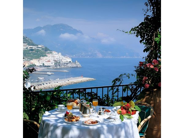 Private Amalfi Coast By Car And By Boat Day Trip