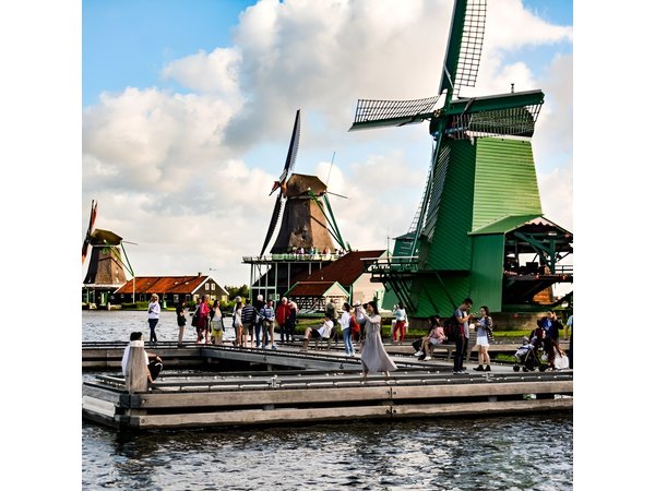 Private Daytrip Giethoorn and Windmills of Zaanse Schans from Amsterdam
