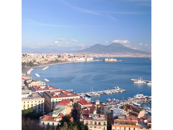 Naples and Pompeii Full-day Tour with Pizza Lunch from Rome