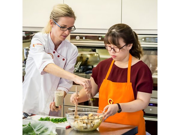 Prague Cooking Class Including Market Visit and 3-Course Lunch