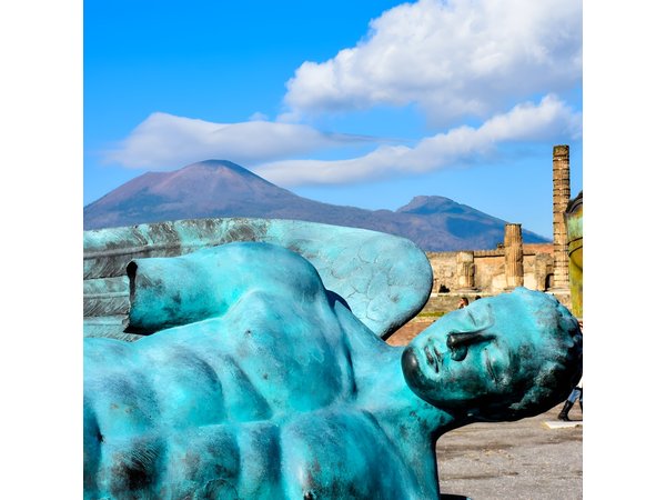 Pompeii and Mount Vesuvius Day Trip from Naples with Lunch