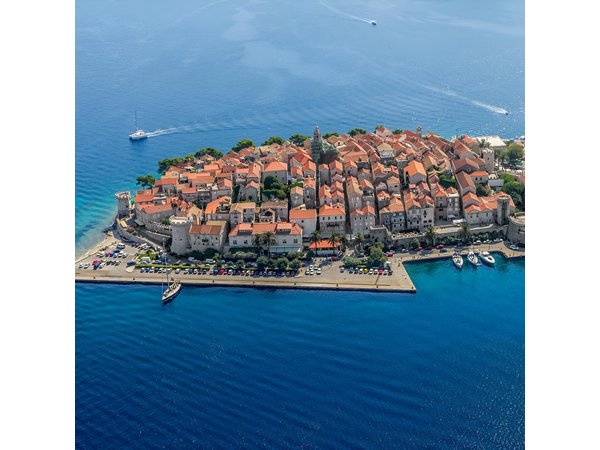 Discover Korcula from Dubrovnik