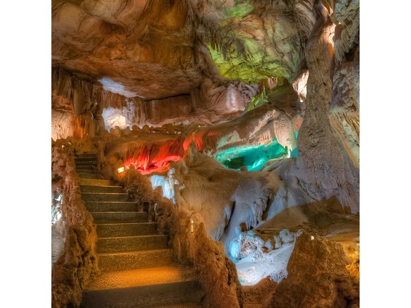 Natural Caves - Alcobaça - Nazaré - West Coast - Óbidos start in Lisbon private
