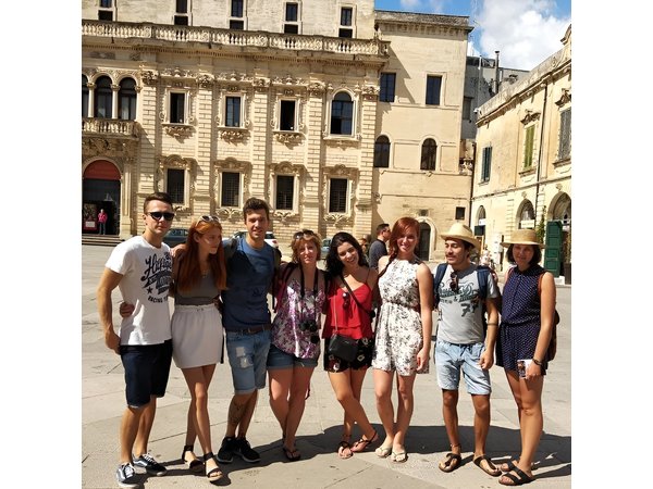 Street Food Tour of Lecce & City Sightseeing with Local Guide
