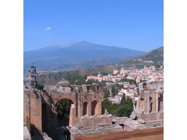 Etna & Taormina: Tasting, Cable car & off road to 2920m