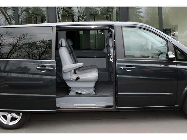 Rome Private Half-Day Tour with Private Minivan and English Speaking Driver