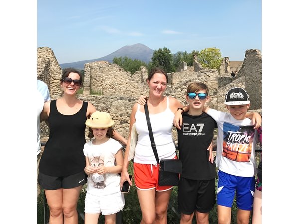 Shore Excursion Tour for Kids from Naples to Pompeii and Amalfi Coast