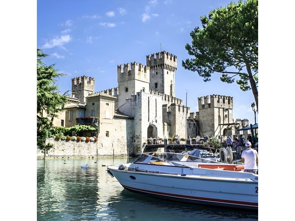4-Day Italian Lakes Tour from Milan