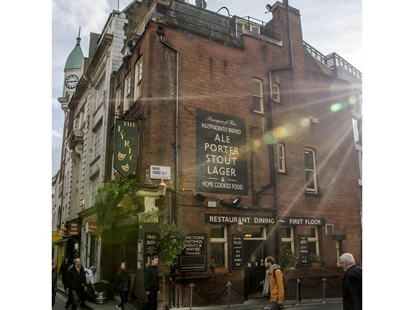 London Soho District Guided Walking Tour Semi-Private 12ppl Max