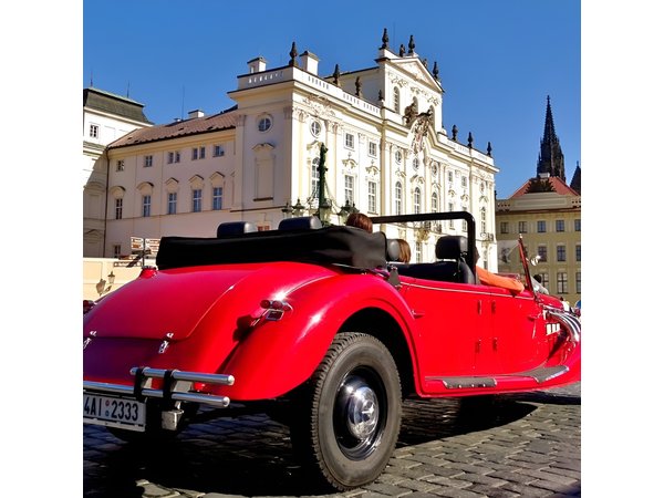 Small-Group Prague Sightseeing Tour by Vintage Car
