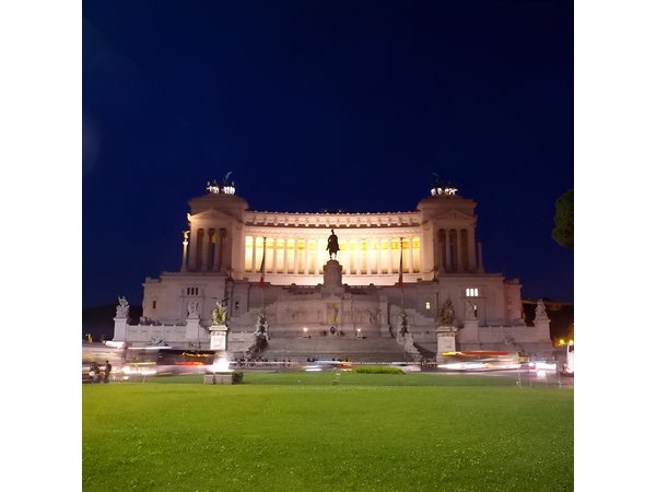 Rome by Night with Driver - Private Tour with Champagne Toast