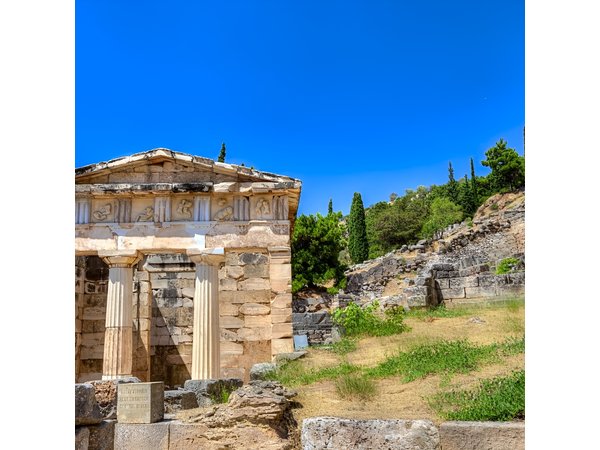 Delphi Tour From Athens