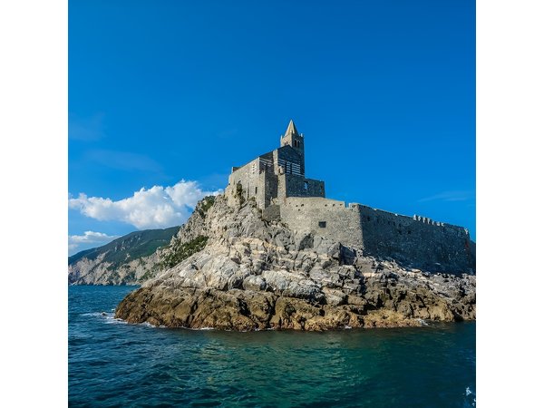 Discover Cinque Terre: Private Day Tour from Rome