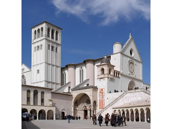 Assisi & Cascia Private Tour from Rome with Lunch