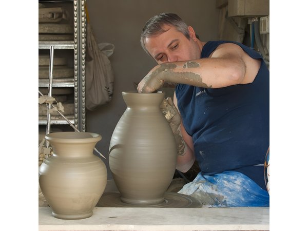 The Florence Pottery Experience: Factory Tour & Masterclass