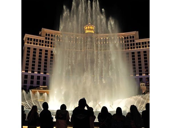 Las Vegas 7 Wonders by Night Tour