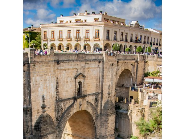 From Granada: Premium Ronda Trip & Guided Highlights Experience