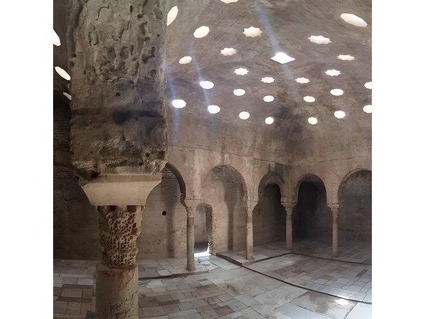 La Granada Nasrid: Nobility next to the Alhambra