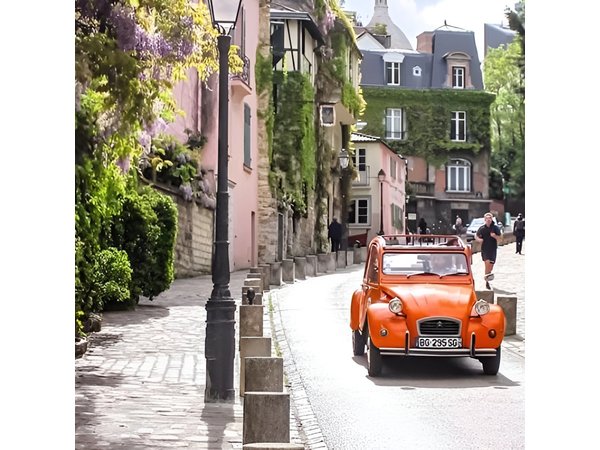Vintage 2CV Adventure: 1 Hour 30 min Paris Secrets Tour