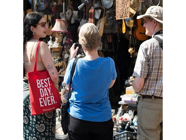 Private Athens Walk: Ruins, Markets & Local Stories
